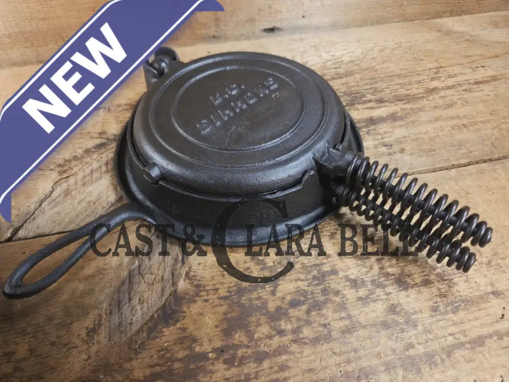 Hard to find check out the waffle pattern! 1920’s ’Keen Kutter’ by E.C. Simmons (Simmons hardware) #8 Waffle Iron with