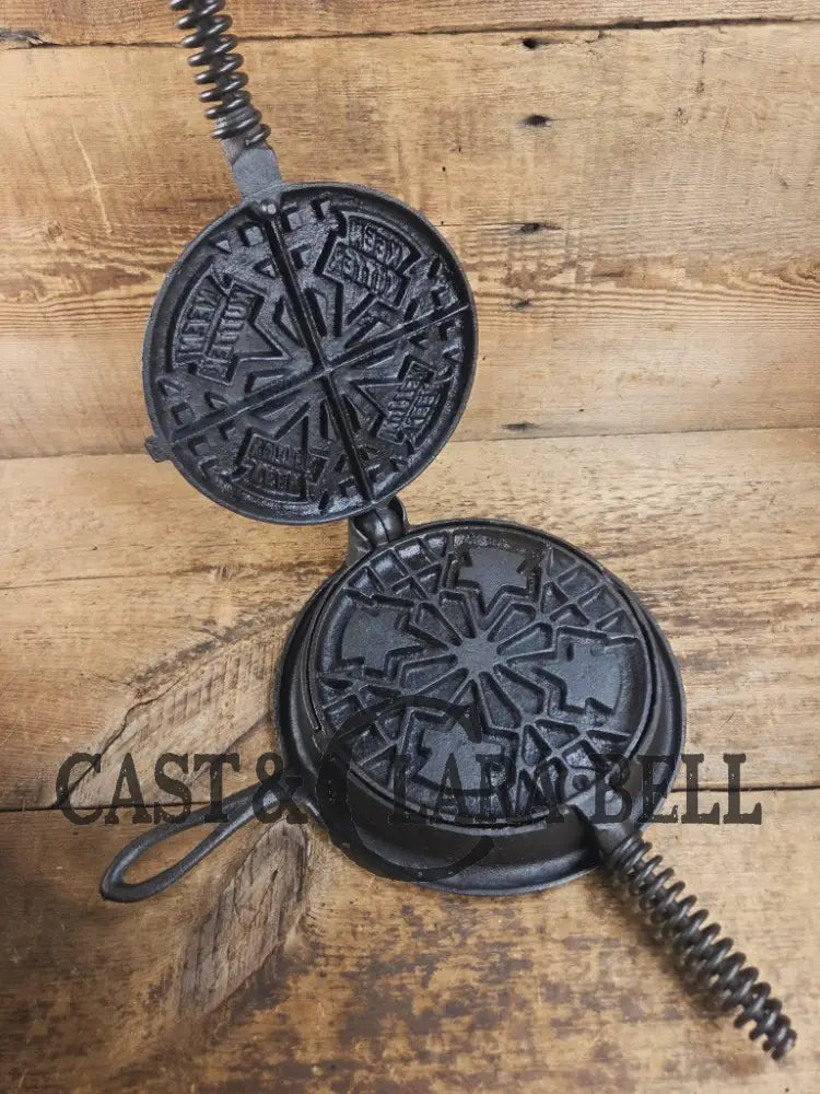 Hard to find check out the waffle pattern! 1920’s ’Keen Kutter’ by E.C. Simmons (Simmons hardware) #8 Waffle Iron with