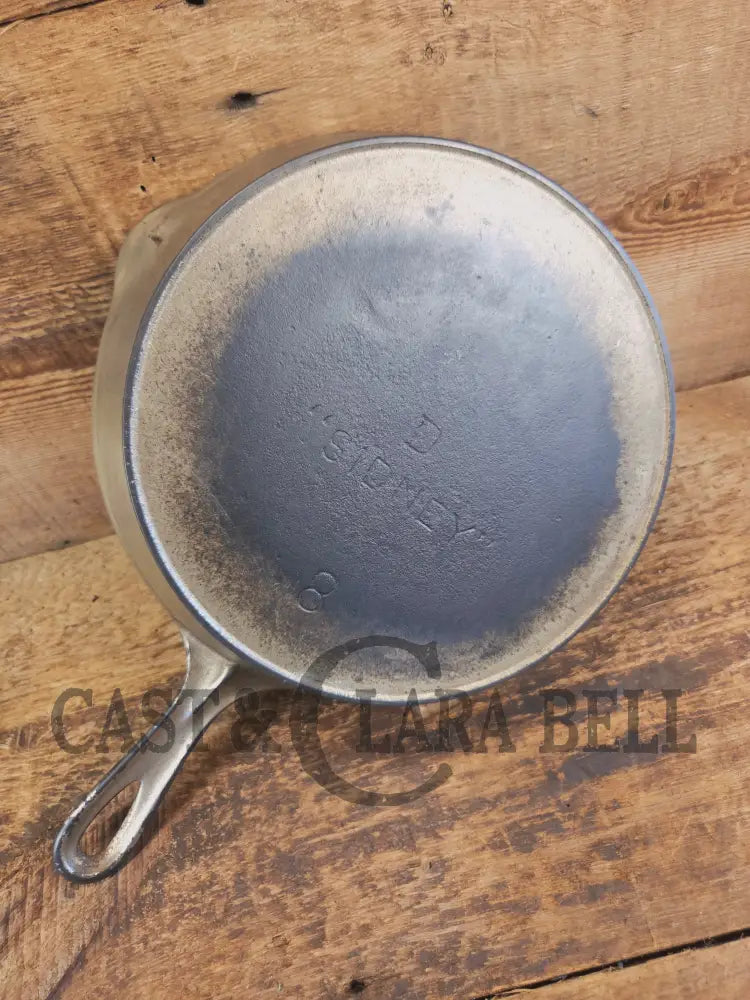 Hard to Find 1910’s Era Wagner made SIDNEY Block Logo #8 Cast Iron Skillet - Skillet