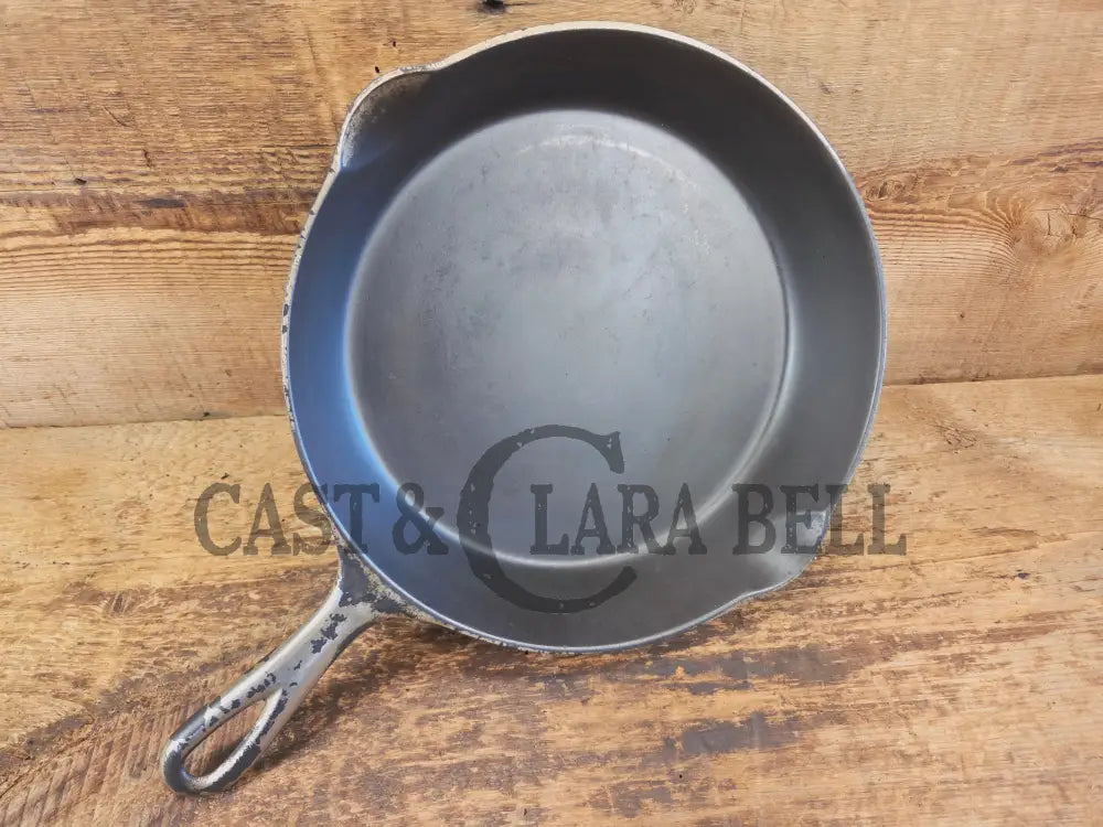 Hard to Find 1910’s Era Wagner made SIDNEY Block Logo #8 Cast Iron Skillet - Skillet