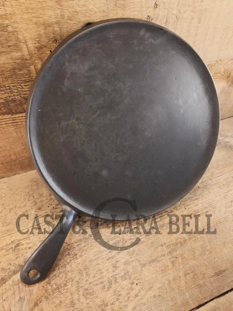 Hard to find! Griswold’s Good Health #9 Cast Iron Round Griddle 621. Fantastic for pizzas pancakes or bacon! Griddle