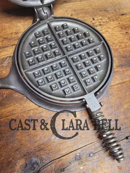 Hard To Find! Griswolds Victor Brand Waffle Iron. Awesome Gift Idea! Skillet