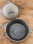 Hard to find 1930’s Hammered AND Duo-Chrome Finish Griswold No. 8 Hinged Dutch Oven w/ Small Logo 2058 - Dutch Ovens