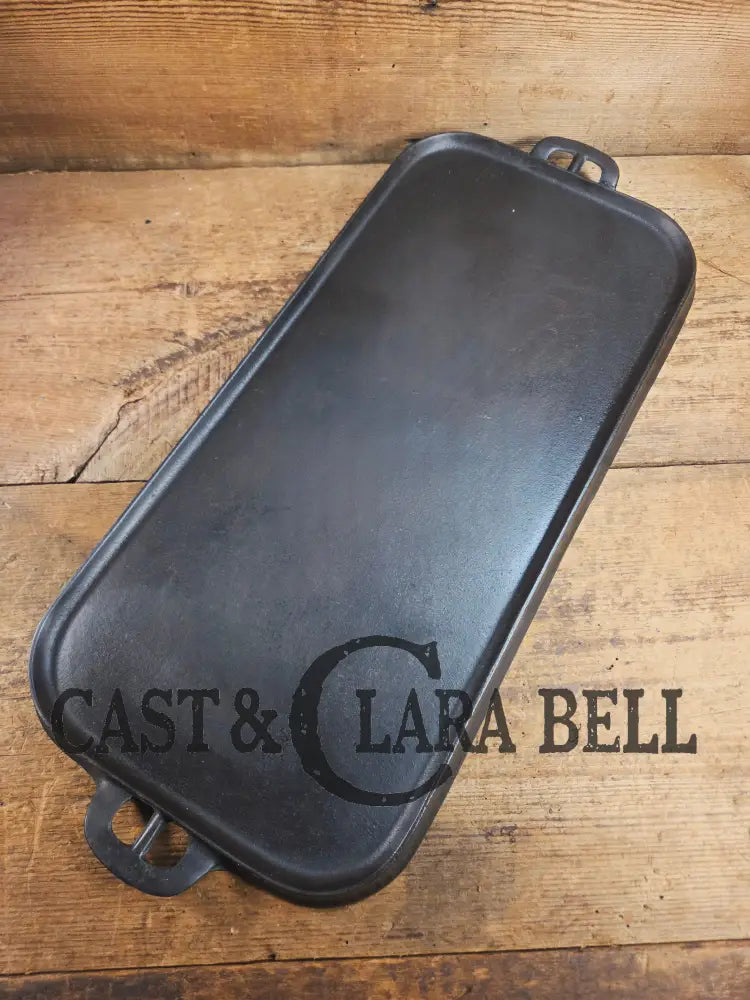 Hard to Find hammered finish and priced to sell! 1930’s Era Wagner #9 Hammered Finish Long Griddle Griddle