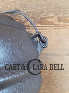 Hard To Find Item Great Price!! 1891 Patent Griswold Made ’Frank Hay And Sons’ Bundt Pan. Read