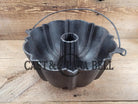 Hard To Find Item Great Price!! 1891 Patent Griswold Made ’Frank Hay And Sons’ Bundt Pan. Read