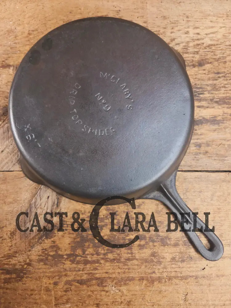 Hard to Find McClary’s #9 Cast Iron Skillet - Canadian made vintage Drip Top Spider Skillet. X617 Ontario Canada Skillet