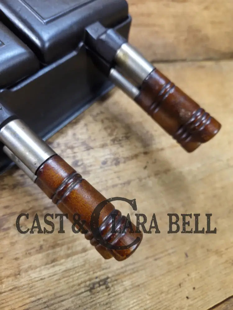 Hard to find showstopper! 1910’s Era Wagner Waffle Iron with matching bailed base. Don’t miss this one! Waffle Iron