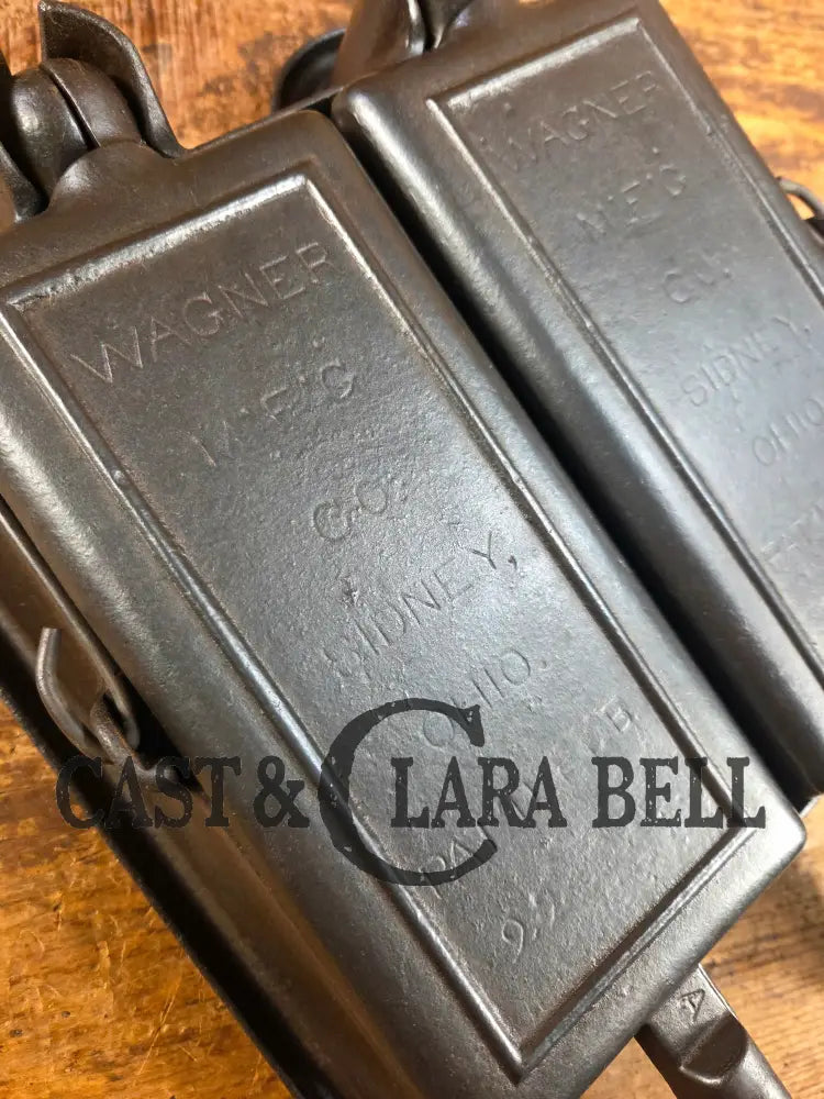 Hard to find showstopper! 1910’s Era Wagner Waffle Iron with matching bailed base. Don’t miss this one Waffle Iron