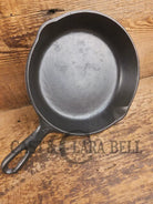 Hard to Find! Very nice Vollrath Fully Marked #4 Skillet (c. 1920’s) Fully restored and ready to use! - Skillet