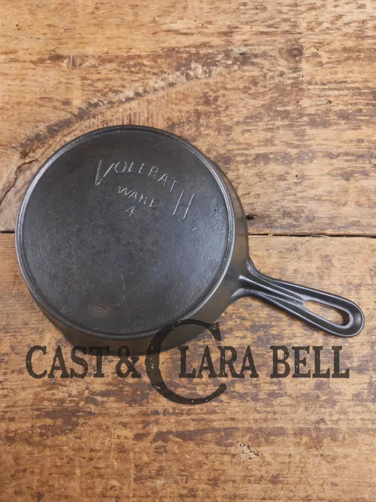 Hard to Find! Very nice Vollrath Fully Marked #4 Skillet (c. 1920’s) Fully restored and ready to use! - Skillet