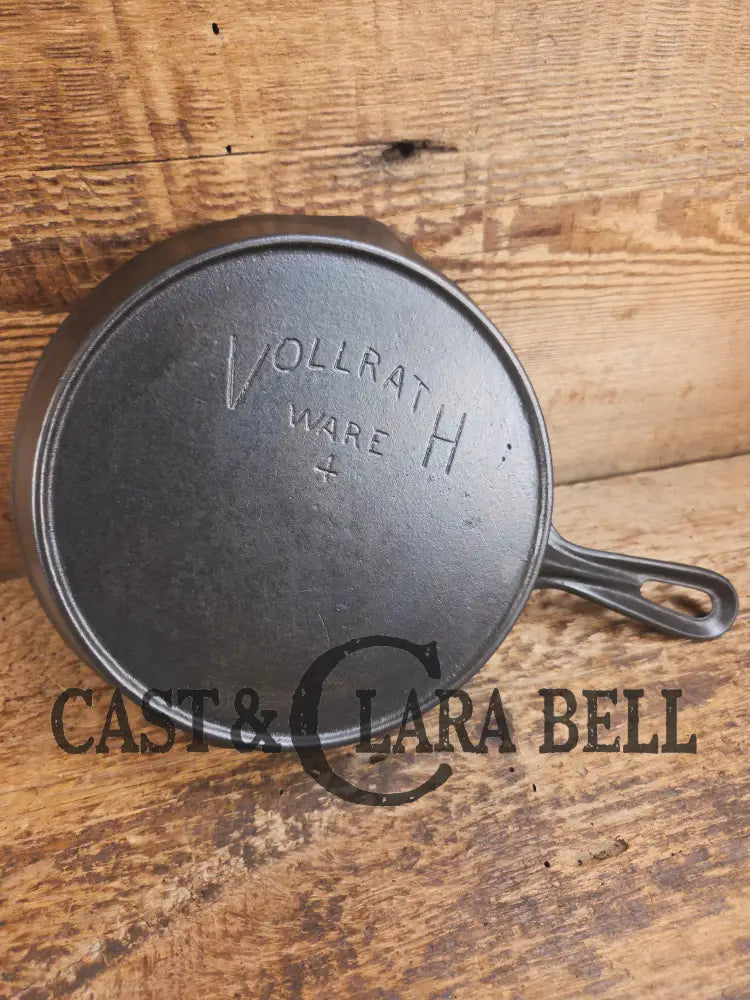 Hard to Find! Very nice Vollrath Fully Marked #4 Skillet (c. 1920’s) Fully restored and ready to use! - Skillet
