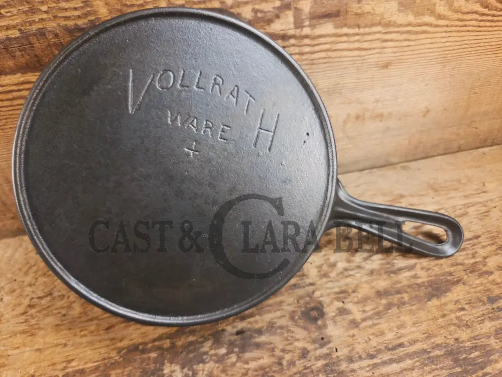 Hard to Find! Very nice Vollrath Fully Marked #4 Skillet (c. 1920’s) Fully restored and ready to use! - Skillet
