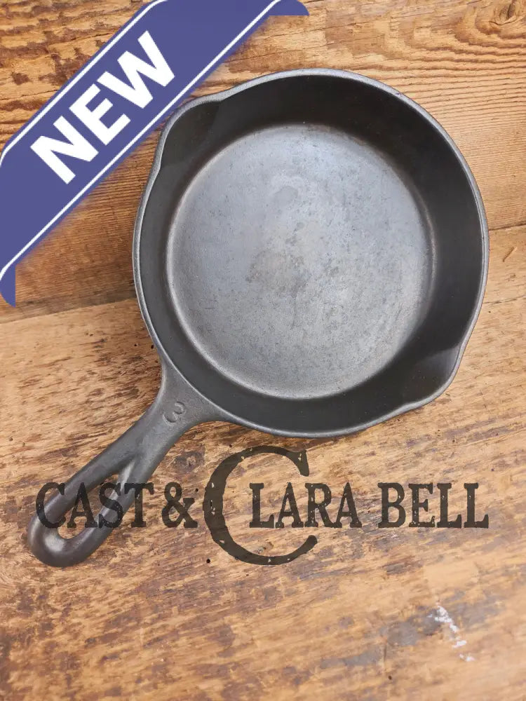 Hard to Find Wagner Sidney -O- #3 Skillet with ’Pie’ Logo and Smooth Bottom 1053 Skillet