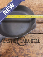 Harder to Find! 1910’s Griswold #3 Egg Skillet Large Block Slant Logo 709. So cool! Skillet