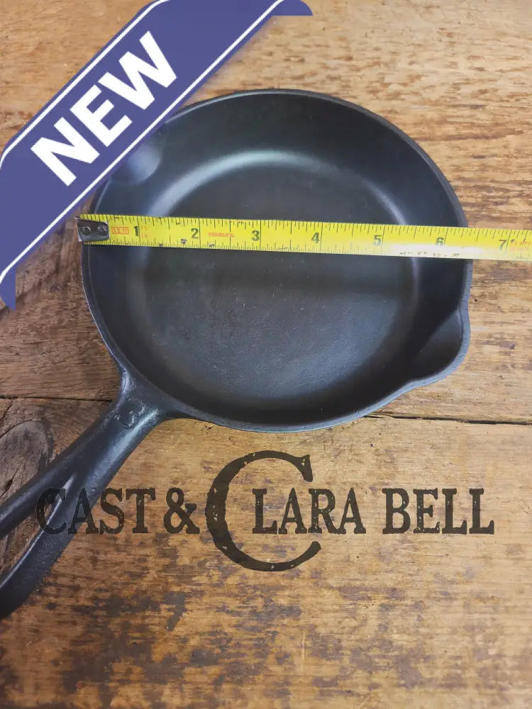 Harder to Find! 1910’s Griswold #3 Egg Skillet Large Block Slant Logo ERIE 709. Beauty! Skillet