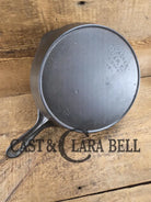 Harder to find 1920’s era Stylized logo Wagner Ware #7 Cast Iron Skillet #7G. Great saute skillet! Skillet
