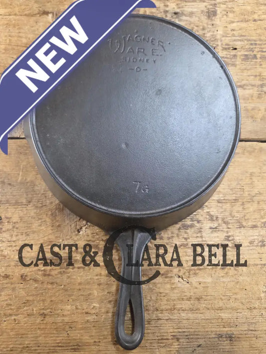 Harder to find 1920’s era Stylized logo Wagner Ware #7 Cast Iron Skillet #7G. Great saute skillet! Skillet