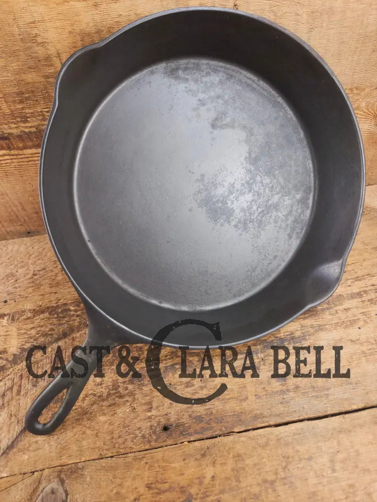 Harder to find big bacon skillet! Early 1900’s Wagner ’Arc Straight’ logo #10 Cast Iron Skillet Skillet