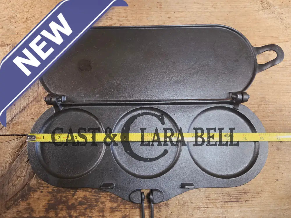 Hot Item!! Late 1800’s Fully Marked Highland Foundry Co pancake flop griddle. Very unique gift idea and new family