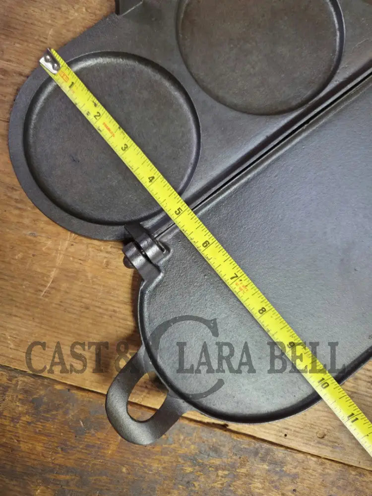 Hot Item!! Late 1800’s Fully Marked Highland Foundry Co pancake flop griddle. Very unique gift idea and new family