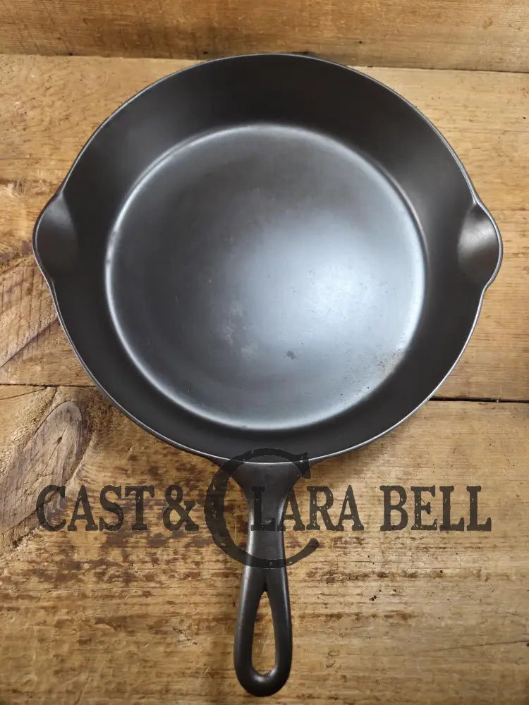 HTF 1890’s Third Series ERIE #9 B (1890’s Griswold) Cast Iron Skillet with Heat Ring 712 Smooth bottom! Skillet