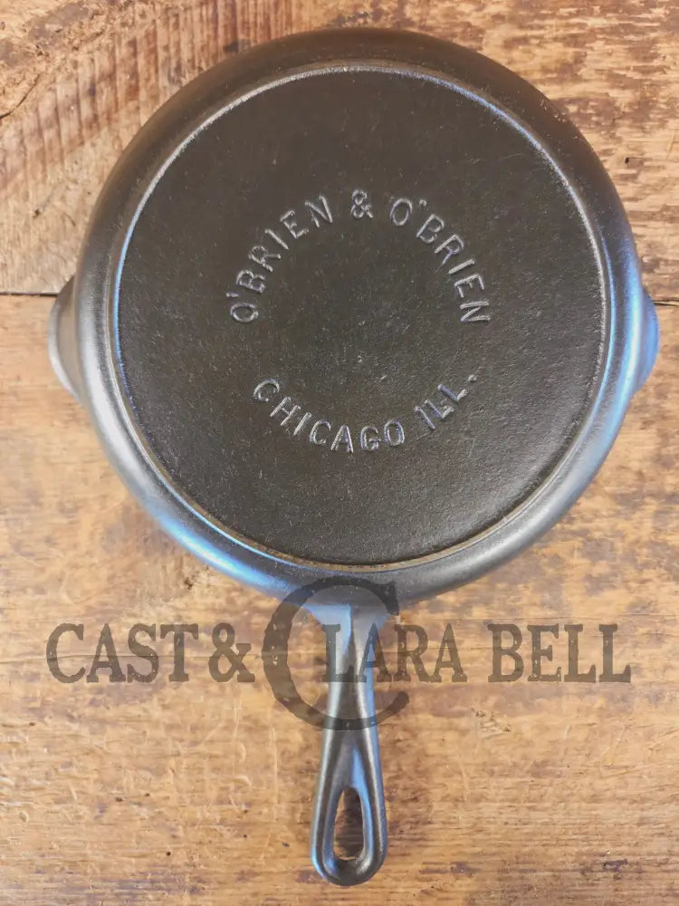 HTF! 1920’s #5 O’Brien and O’Brien (Chicago IL) Cast iron Skillet. Unique for the collector! - Skillet