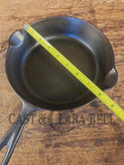 HTF! 1920’s #5 O’Brien and O’Brien (Chicago IL) Cast iron Skillet. Unique for the collector! - Skillet