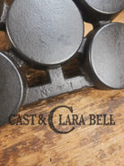 HTF 1920’s Griswold No. 1 Gem Pan Variation 1 11 cup p/n 940. Rarity 4 Bakeware