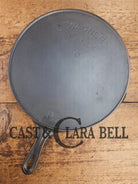 HTF 1920’s Wagner Sidney O #9 ’Arc Straight’ Skillet with Heat Ring. Beautiful design superior performance Skillet