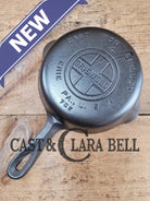 Htf 1930’S Griswold #4 Cast Iron Skillet With Large Block Logo 702 Smooth Bottom. Awesome Piece!