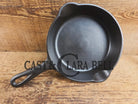 HTF 1930’s Griswold #4 Cast Iron Skillet with Large Block Logo 702 Smooth Bottom. Collector Grade Skillet