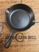 HTF 1930’s Griswold #4 Cast Iron Skillet with Large Block Logo 702 Smooth Bottom. Collector Grade Skillet