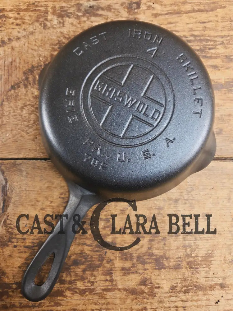 HTF 1930’s Griswold #4 Cast Iron Skillet with Large Block Logo 702 Smooth Bottom. Collector Grade Skillet