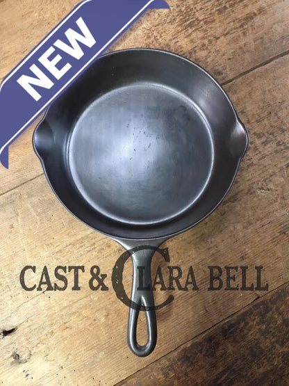 HTF and Gorgeous! 1905 Era Wagner made Sidney ’Arc logo’ #7 Cast Iron Skillet. VERY good condition!