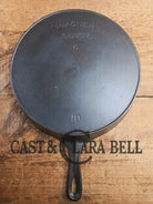 HTF and Gorgeous! Early 1900’s Wagner ’Arc Straight’ logo #10 Cast Iron Skillet. Big skillet for big appetites! Skillet