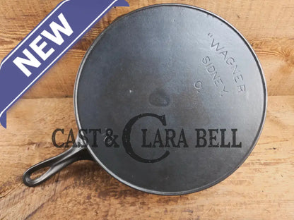 HTF and Gorgeous! Early 1900’s Wagner ’Arc Straight’ logo #10 Cast Iron Skillet. Big skillet for big appetites! Skillet
