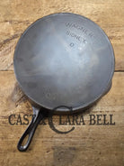 HTF and Gorgeous! Early 1900’s Wagner ’Arc Straight’ logo #10A Cast Iron Skillet. Big skillet for big appetites! SC24
