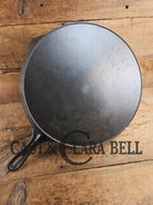 HTF and Gorgeous! Early 1900’s Wagner ’Arc Straight’ logo #12 Cast Iron Skillet Skillet