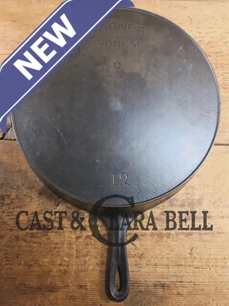 HTF and Gorgeous! Early 1900’s Wagner ’Arc Straight’ logo #12 Cast Iron Skillet Skillet