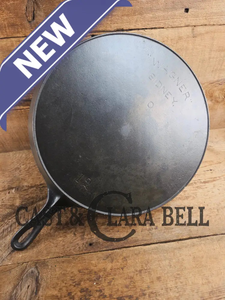 HTF and Gorgeous! Early 1900’s Wagner ’Arc Straight’ logo #12 Cast Iron Skillet Skillet