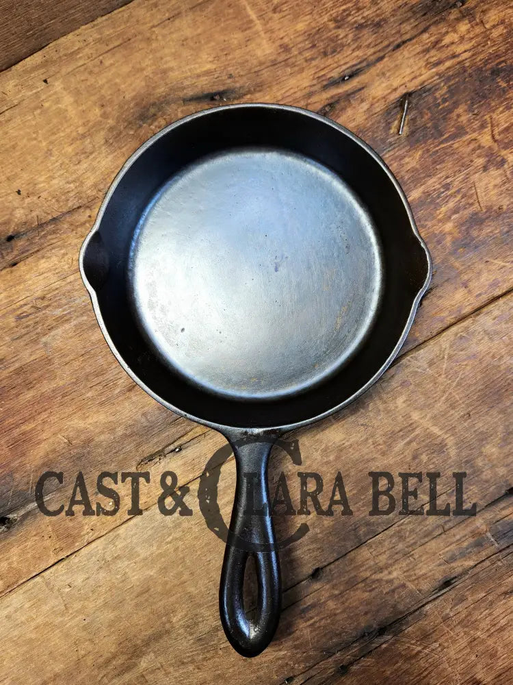 Htf! Chicago Hardware Foundry ’8-3 B’ #3 Cast Iron Egg Skillet With Hammered Finish. Sc24