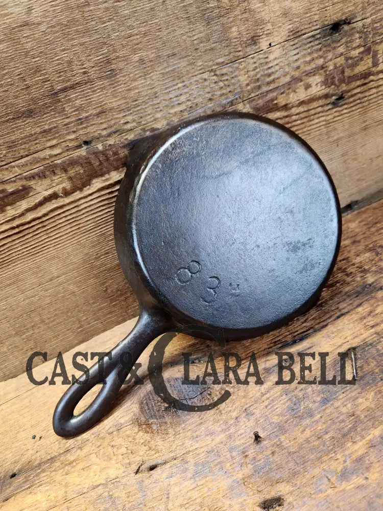 Htf! Chicago Hardware Foundry ’8-3 G’ #3 Cast Iron Egg Skillet With Hammered Finish