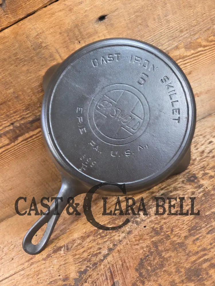 HTF Early 1900’s Griswold #6 Cast Iron Skillet Large Slant Logo 699 B Skillet