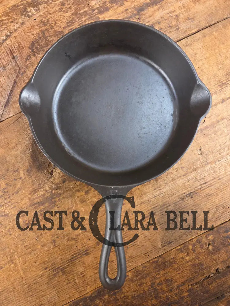 HTF Early 1900’s Griswold #6 Cast Iron Skillet Large Slant Logo 699 B Skillet