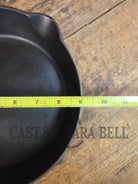 HTF Early 1900’s Griswold #6 Cast Iron Skillet Large Slant Logo 699 ERIE logo - Skillet