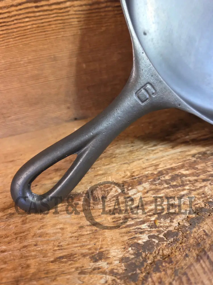 HTF Early 1900’s Griswold #6 Cast Iron Skillet Large Slant Logo 699 ERIE logo - Skillet
