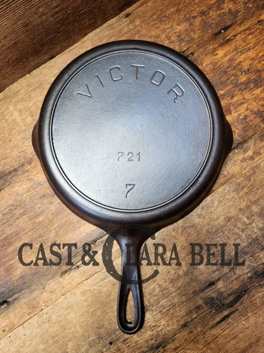 Htf Early 1900’S Griswold’s Second Series Victor #7 (#721) Cast Iron Skillet. Beautiful! Skillet