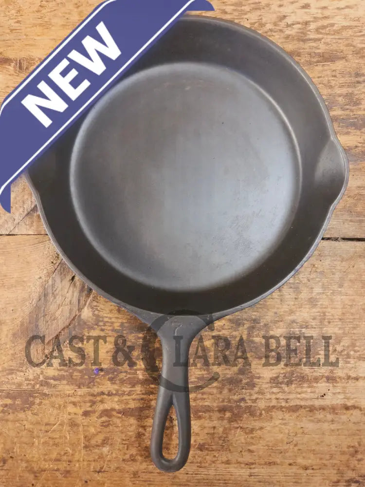HTF early 1900’s Griswold’s Third Series (Three Line) Victor #7 (#721) Cast Iron Skillet - Skillet