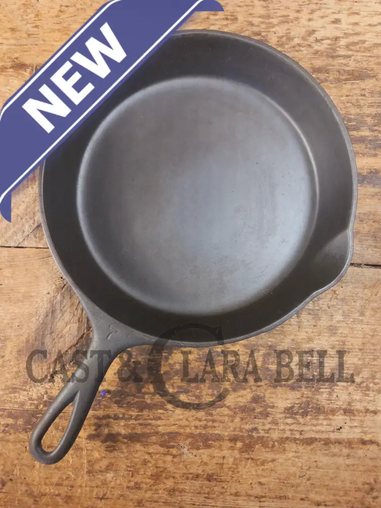 HTF early 1900’s Griswold’s Third Series (Three Line) Victor #7 (#721) Cast Iron Skillet - Skillet